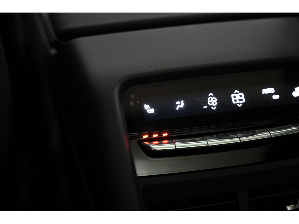 2026 Cadillac LYRIQ V Premium - Photo 14