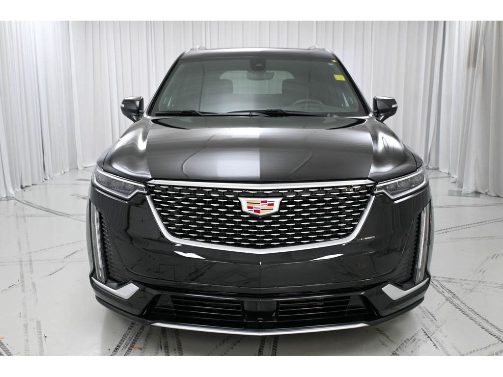 New 2025 CADILLAC XT6 Premium Luxury SUV