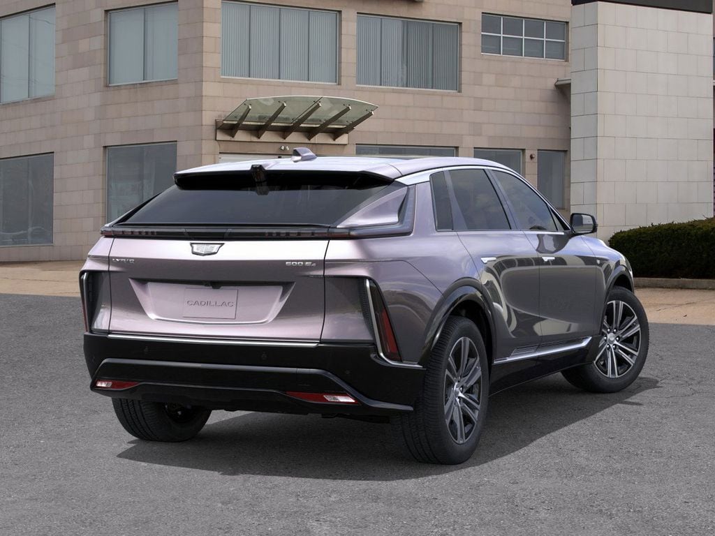 New 2026 CADILLAC LYRIQ Luxury SUV