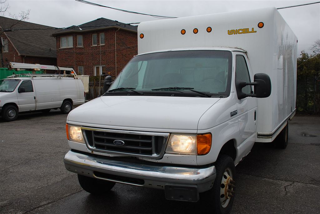 2006 Ford cube van for sale #5