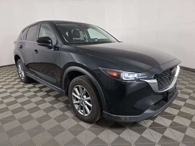 2022 Mazda CX-5 2.5 S Preferred photo 4