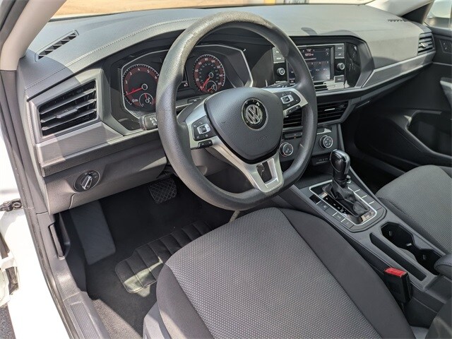 2021 Volkswagen Jetta 1.4T S photo 2