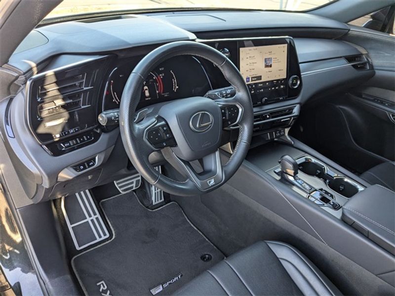 2023 Lexus RX 350 F SPORT Handling photo 2