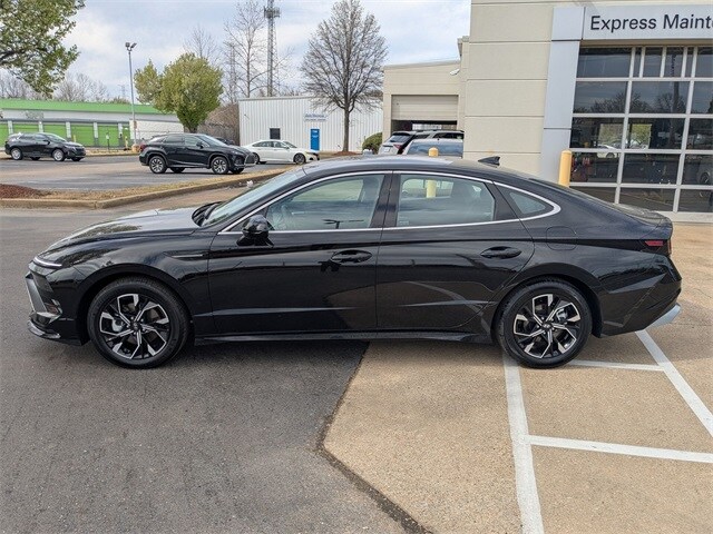 2024 Hyundai Sonata SEL photo 3