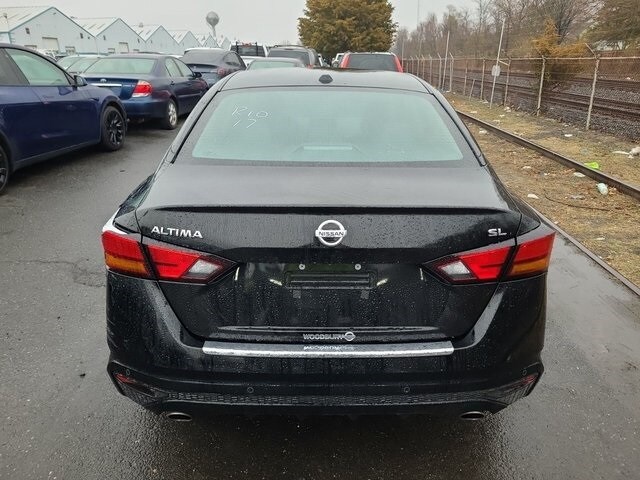 2022 Nissan Altima 2.5 SL photo 2
