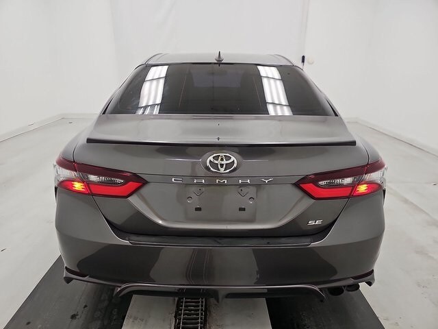 2023 Toyota Camry SE photo 3