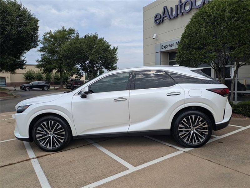 2023 Lexus RX 350 Premium photo 2