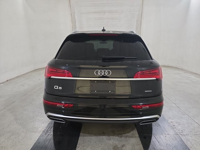 2023 Audi Q5 45 S line Premium Plus photo 3