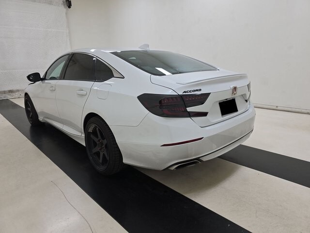 2020 Honda Accord Sport photo 2