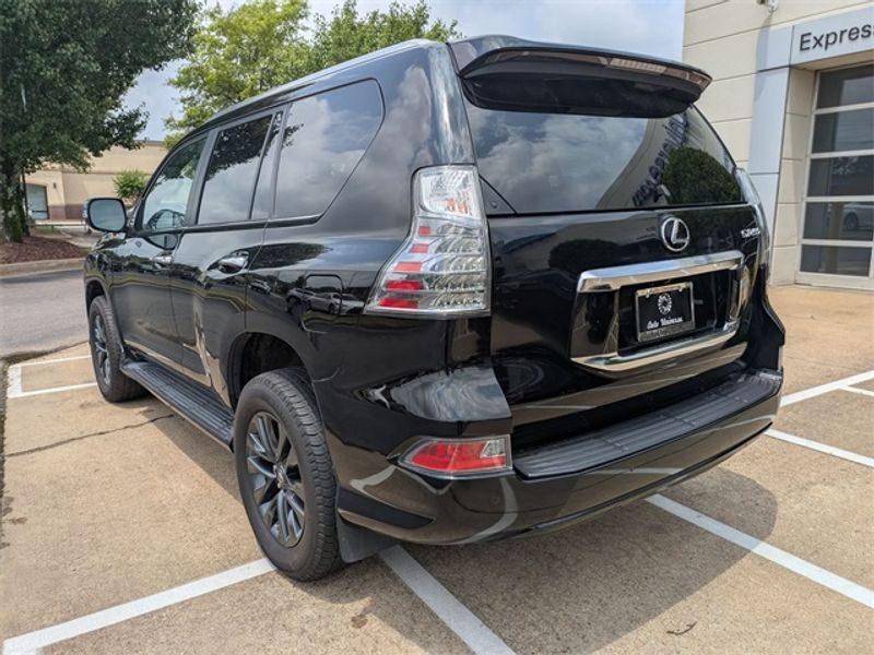 2023 Lexus GX 460 Premium photo 4