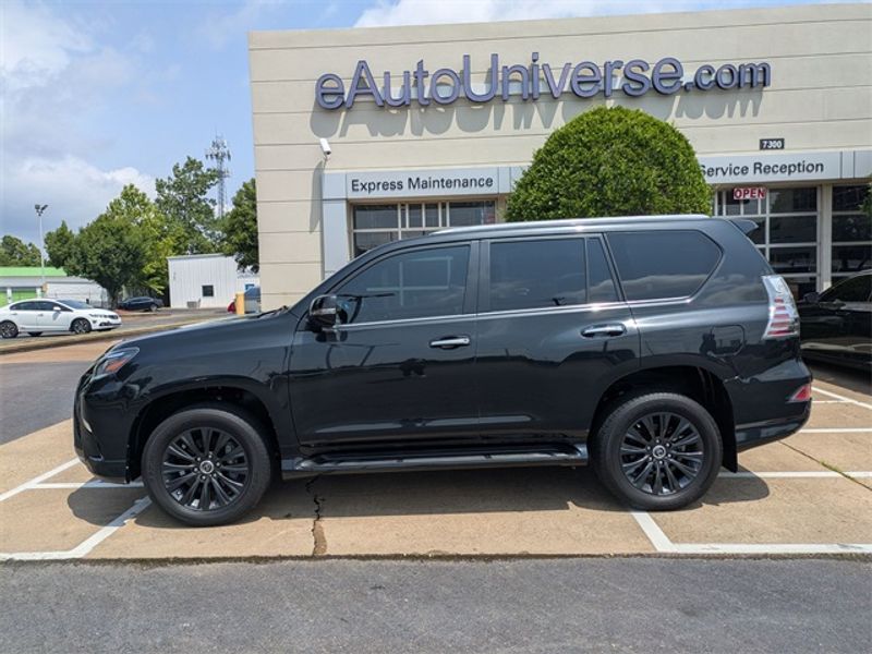 2022 Lexus GX 460 Premium photo 3