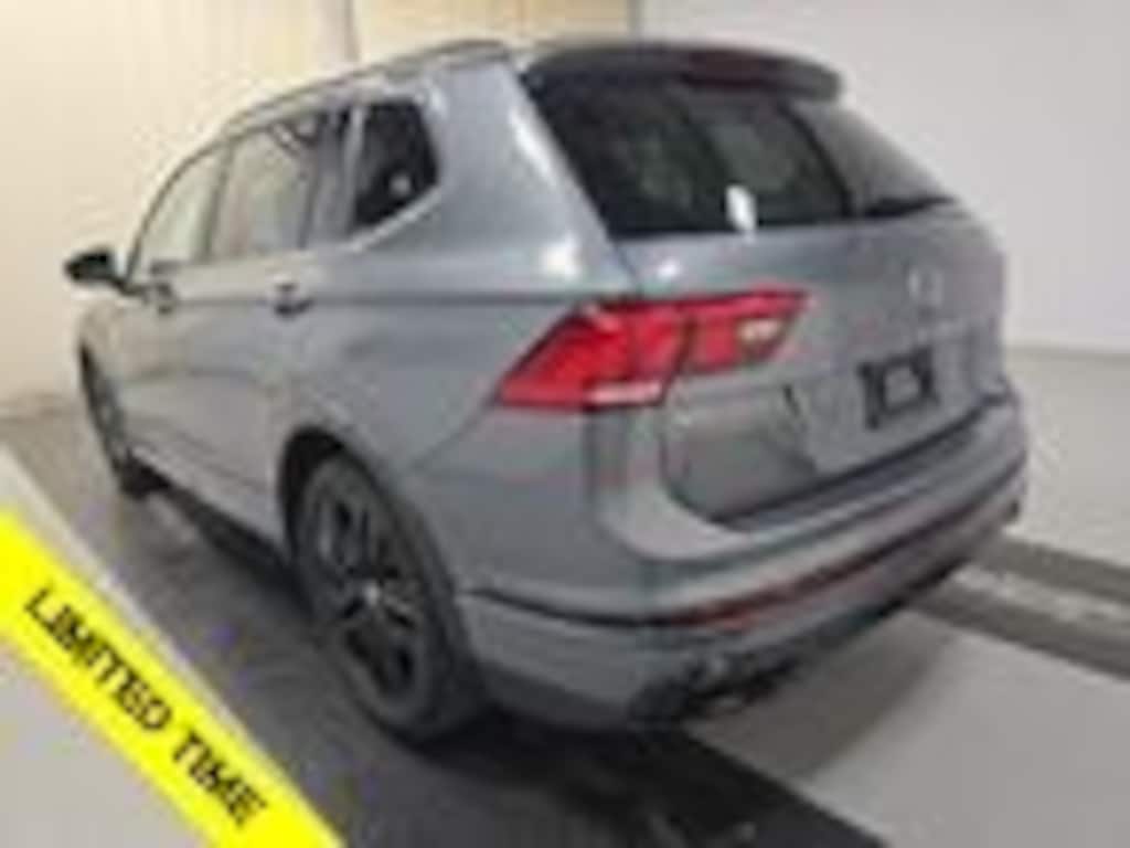 Used 2022 Volkswagen Tiguan 2.0T SE R-Line Black SUV