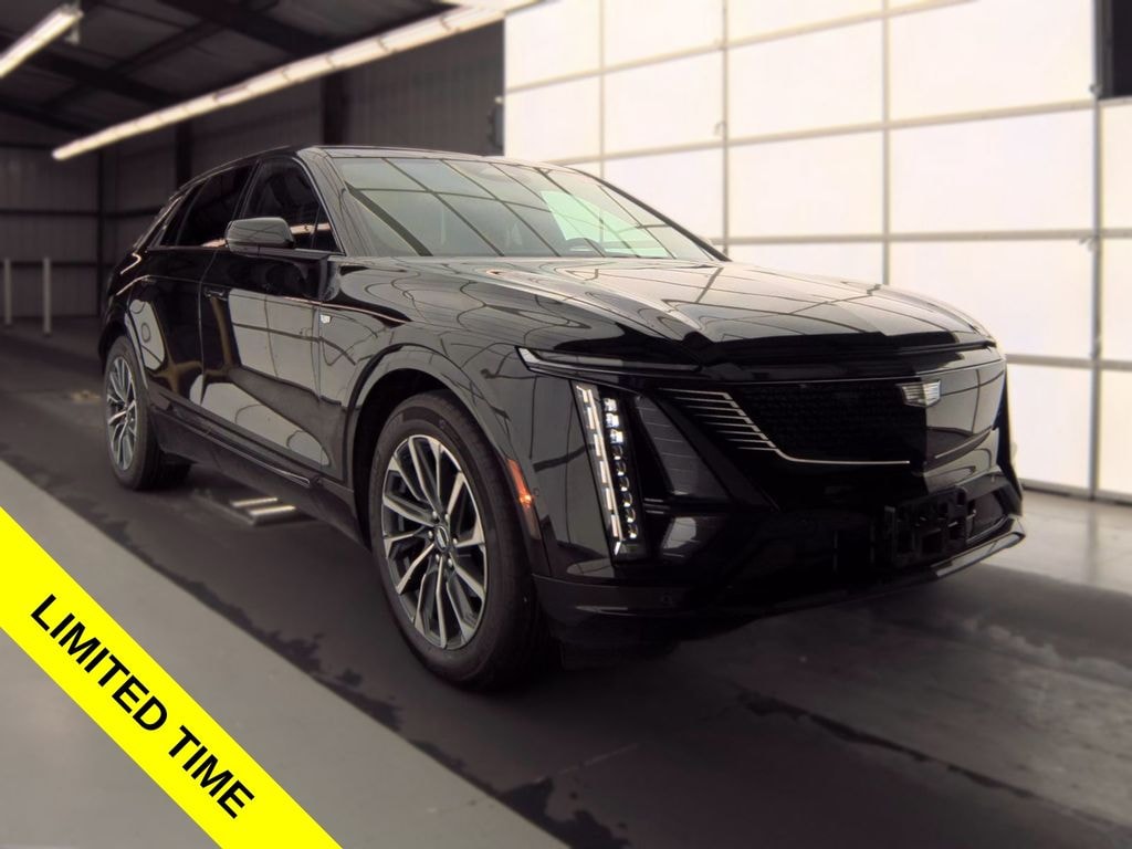 Used 2024 CADILLAC Lyriq Sport /1SF SUV
