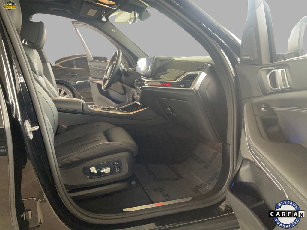 2025 BMW X5 50e - Photo 21