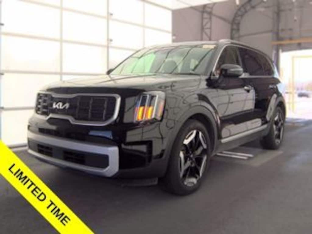 Used 2025 Kia Telluride S SUV
