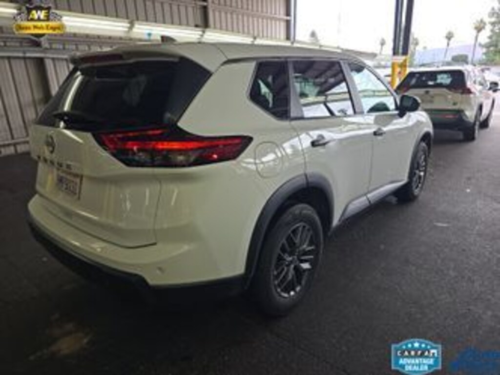 Used 2024 Nissan Rogue S SUV