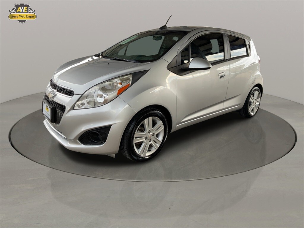 2015 Chevrolet Spark 1LT photo 3