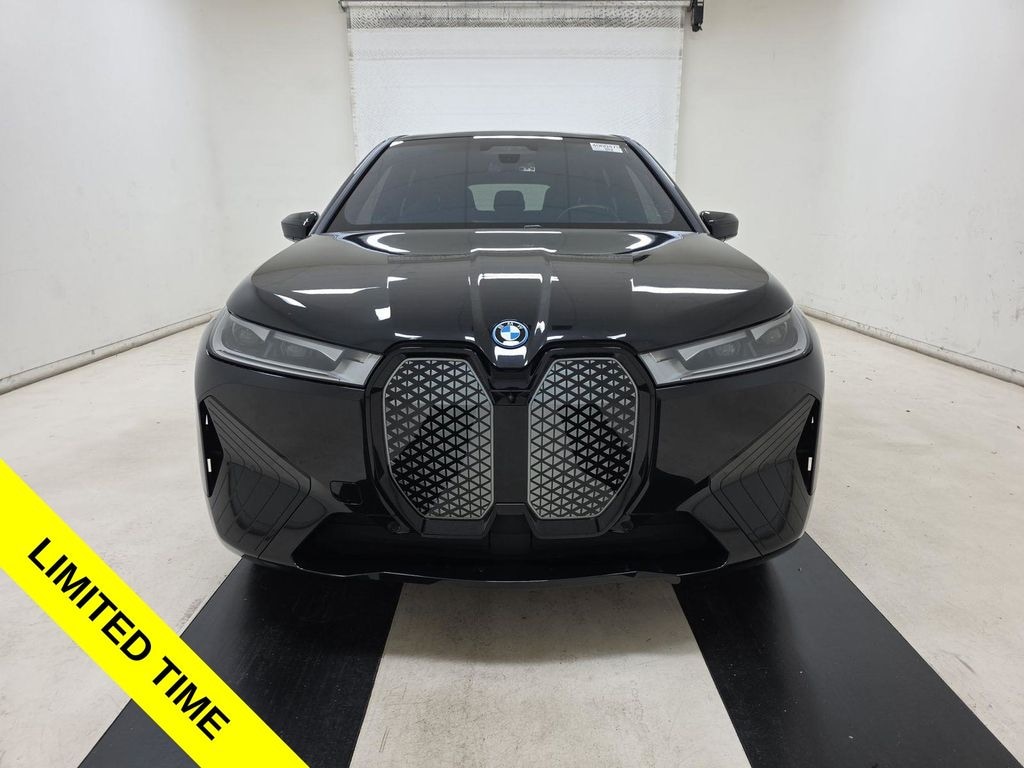 Used 2024 BMW iX xDrive50 /SPORT /LUXURY /DRIVING ASSIST PRO SUV