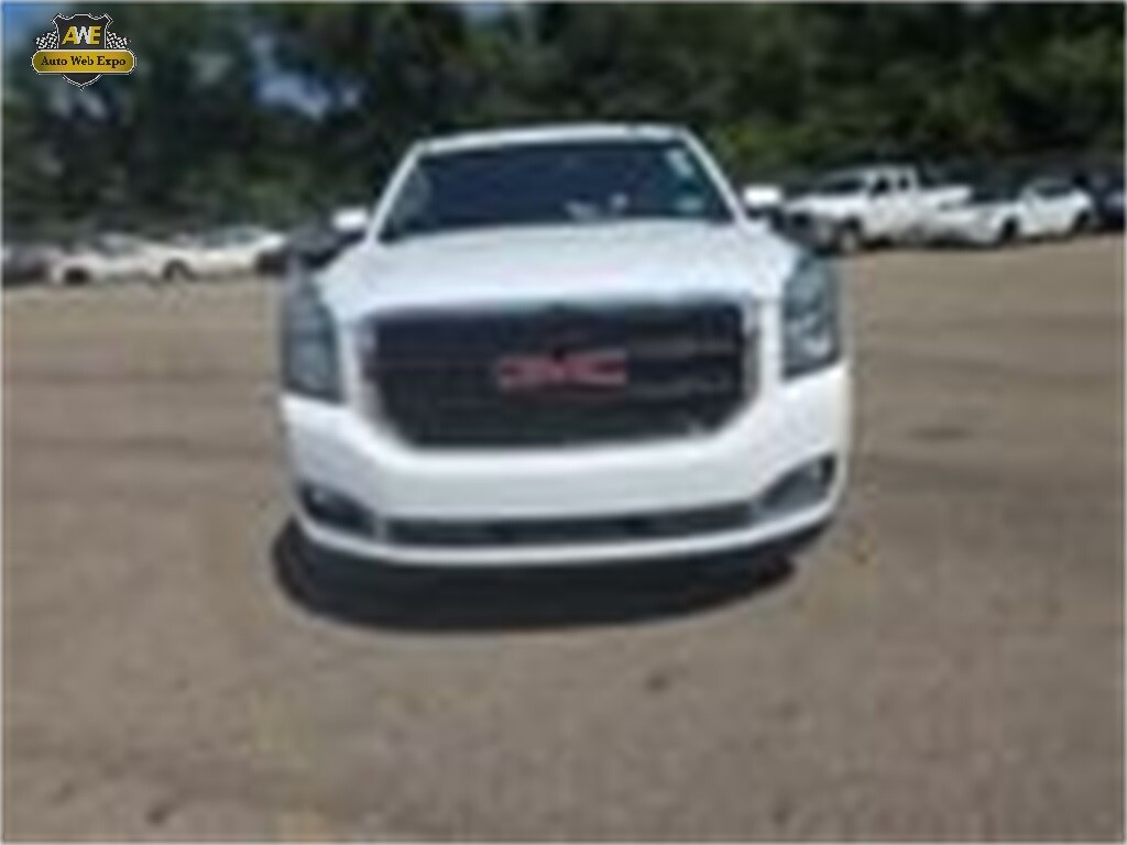 2018 Gmc Yukon SLE photo 2