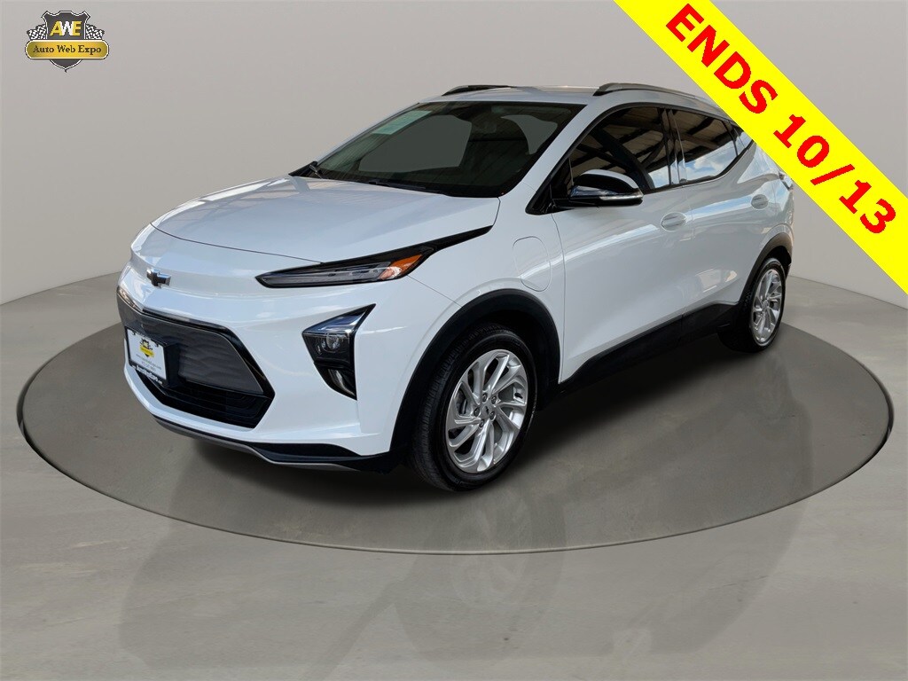 2023 Chevrolet Bolt EUV 2LT photo 3