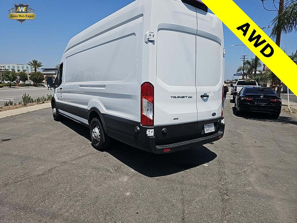 2024 Ford Transit photo 2