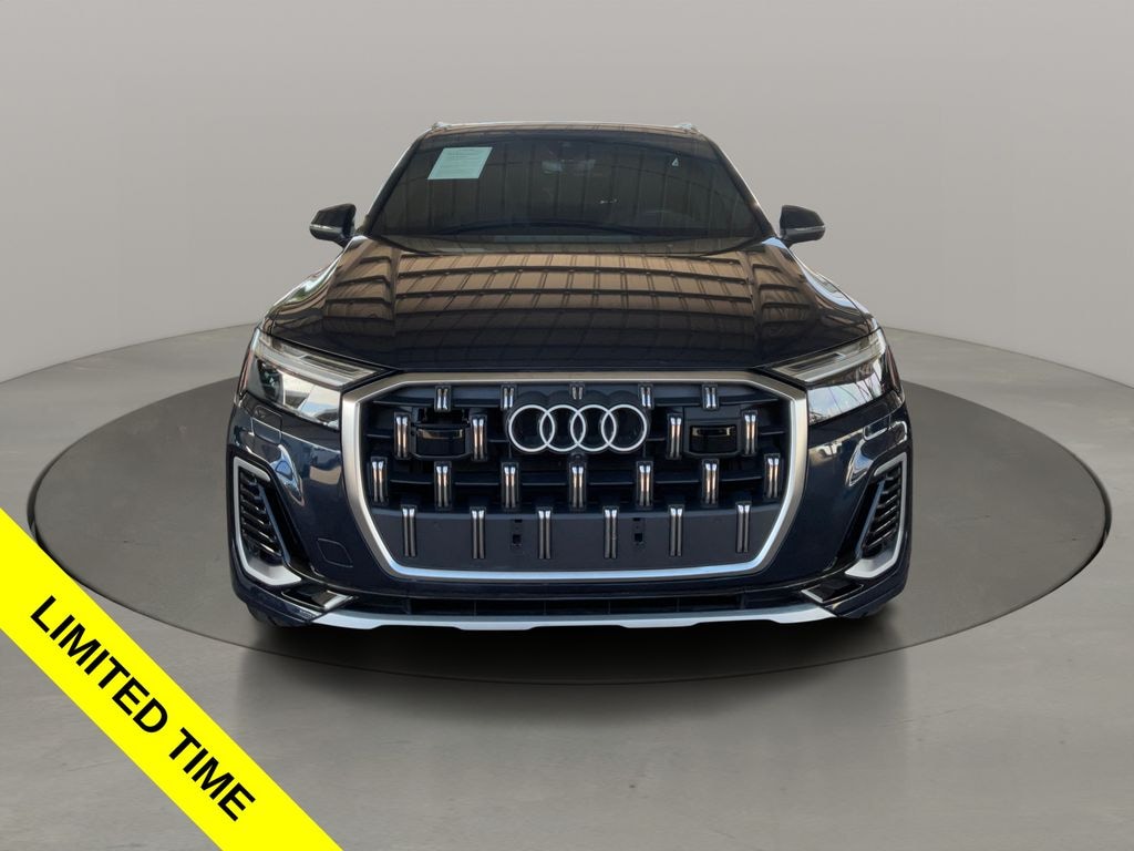Used 2025 Audi Q7 45 Premium quattro SUV
