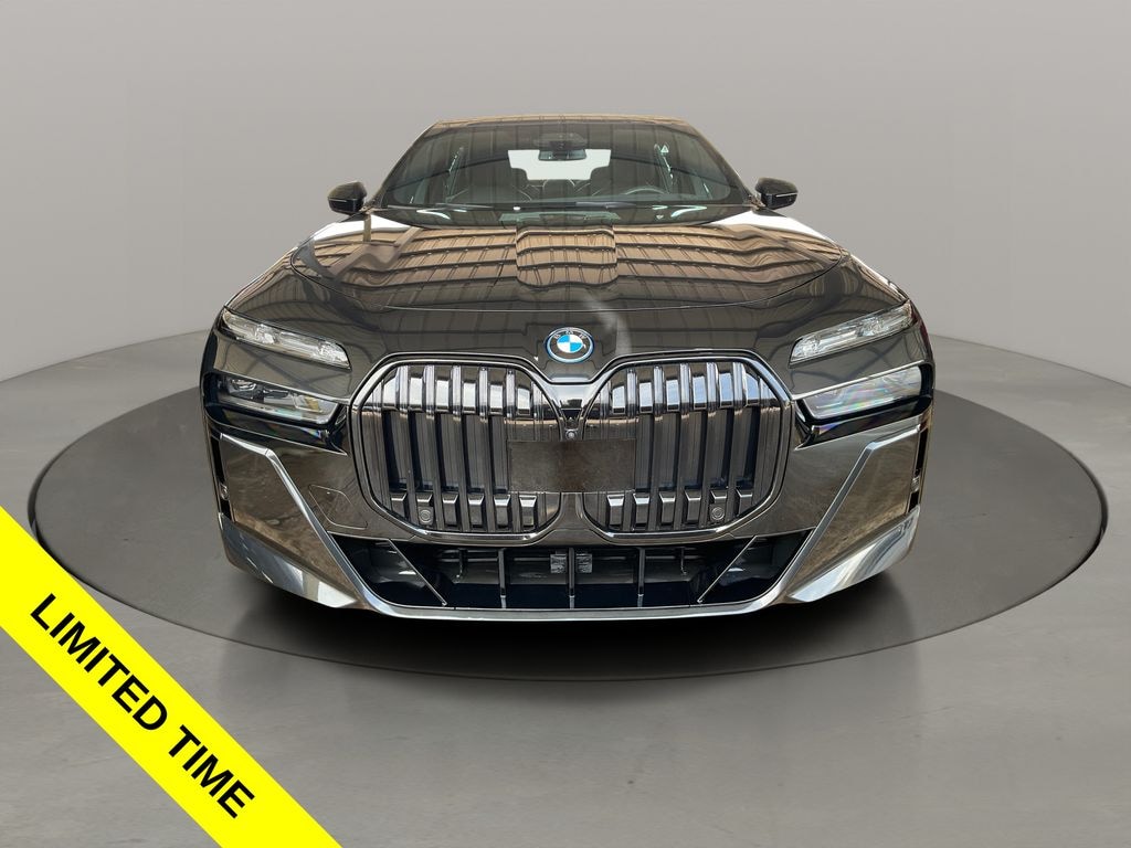 Used 2024 BMW i7 xDrive60 /M SPORT PRO /EXECUTIVE /PREMIUM PKG /$14 Sedan