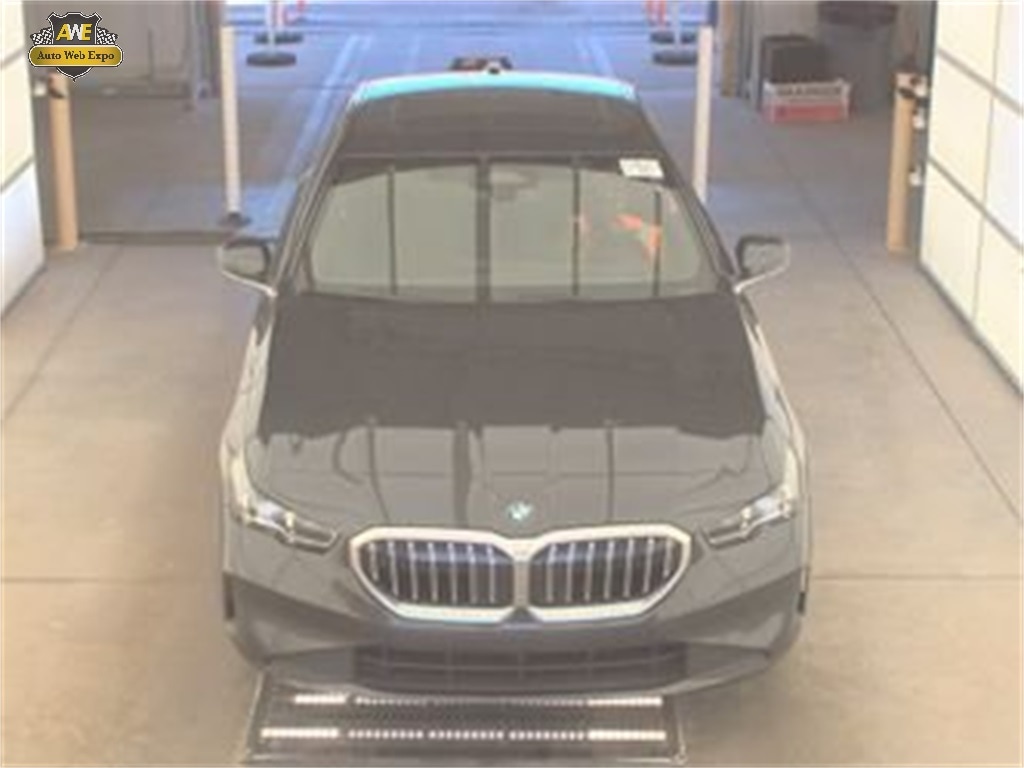 Used 2024 BMW 5 Series 530i xDrive Sedan