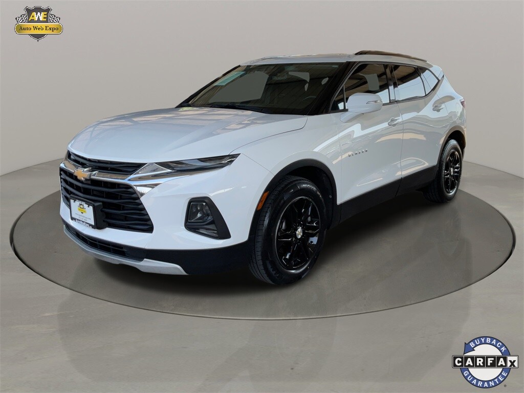 2019 Chevrolet Blazer Base 2LT photo 3