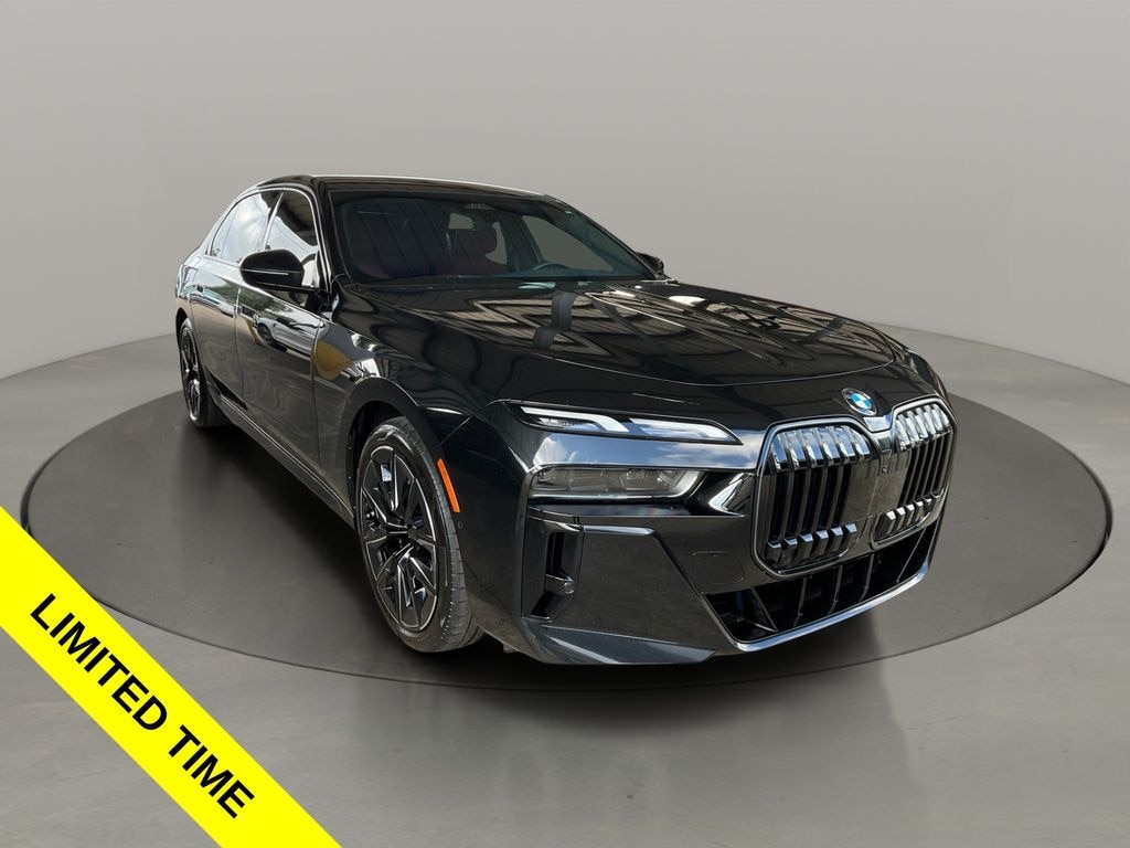 Used 2025 BMW 7 Series 740i /M SPORT PRO /PREMIUM PKG Sedan