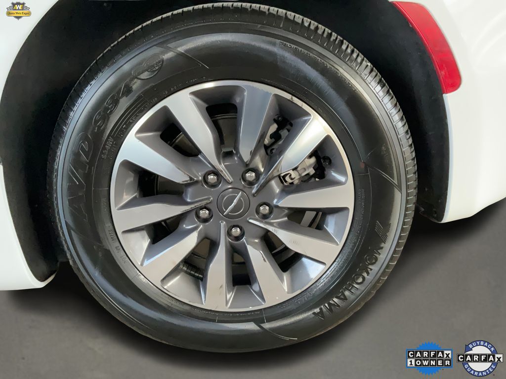 2024 Chrysler Pacifica PHEV Select - Photo 46