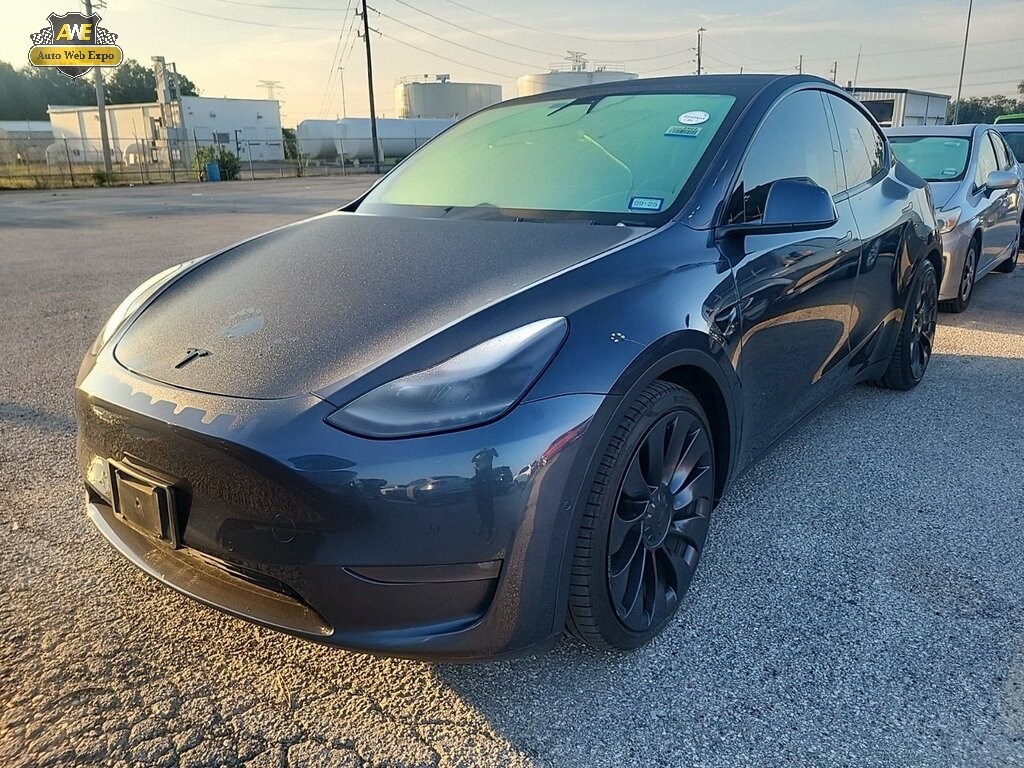 2021 Tesla Model Y Performance photo 3