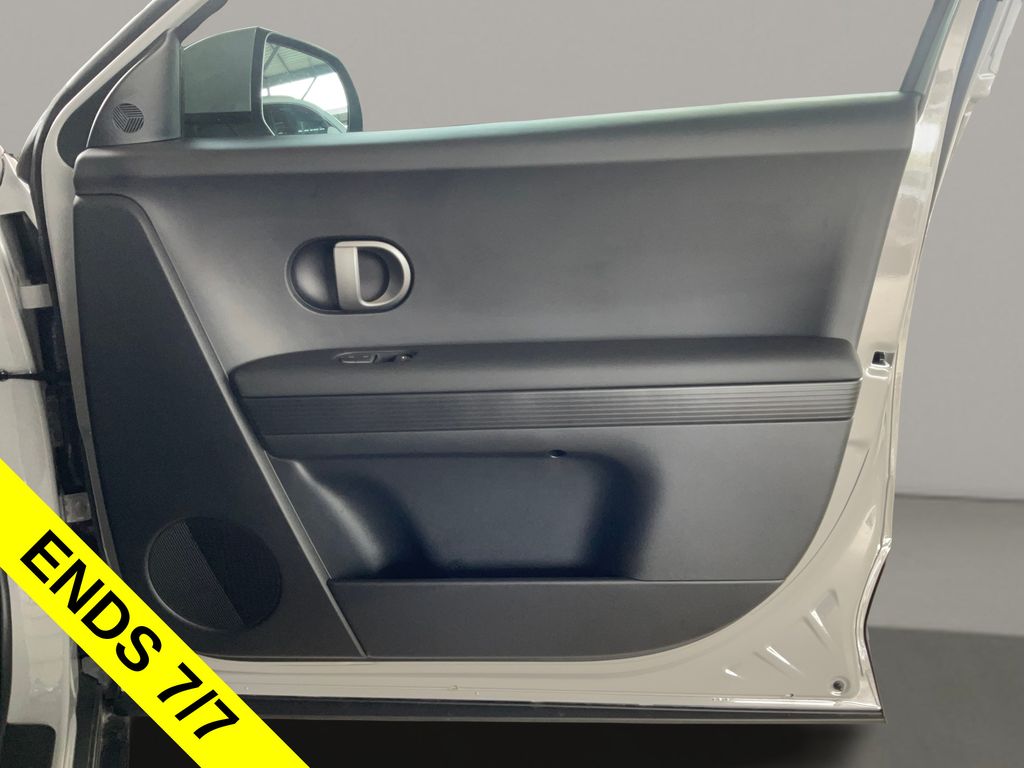 2026 Hyundai IONIQ 5 SE - Photo 20