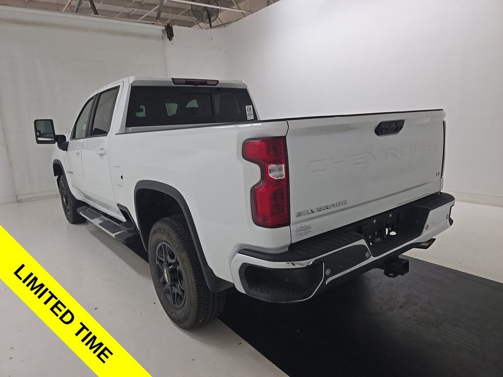 Used 2025 Chevrolet Silverado 2500HD LT /Z71 OFF-ROAD /CONVENIENCE PKG Truck Crew Cab