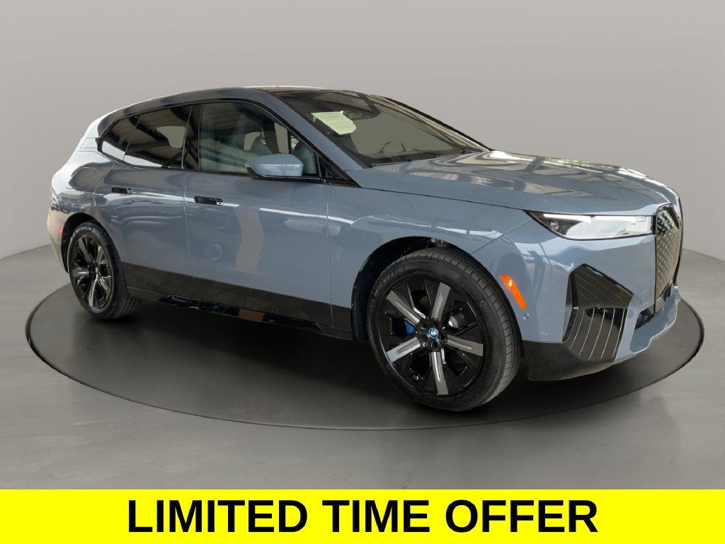 2023 BMW iX