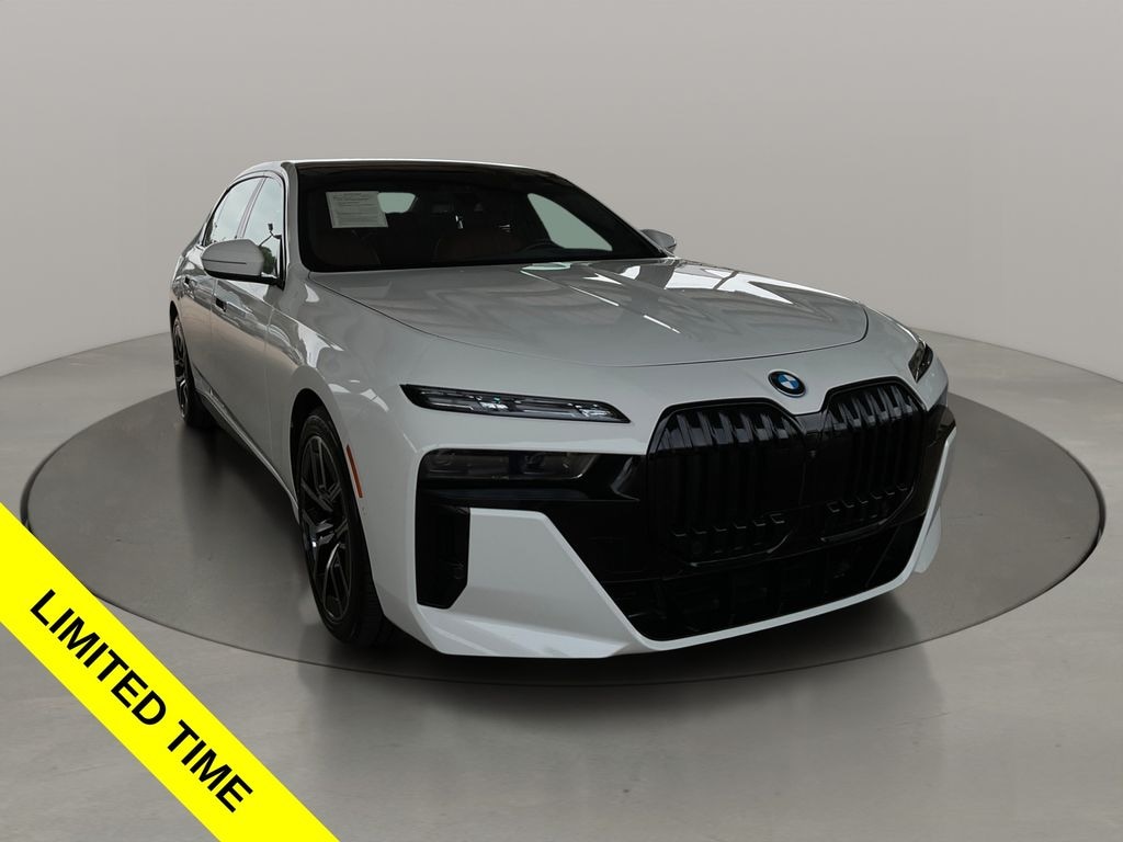 Used 2023 BMW i7 xDrive60 /M SPORT PRO /EXECUTIVE /$20K IN OPTIONS Sedan