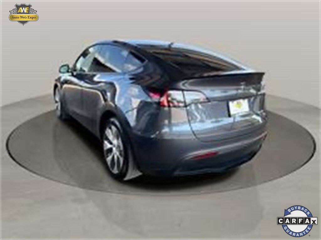 2023 Tesla Model 3 Long Range photo 4