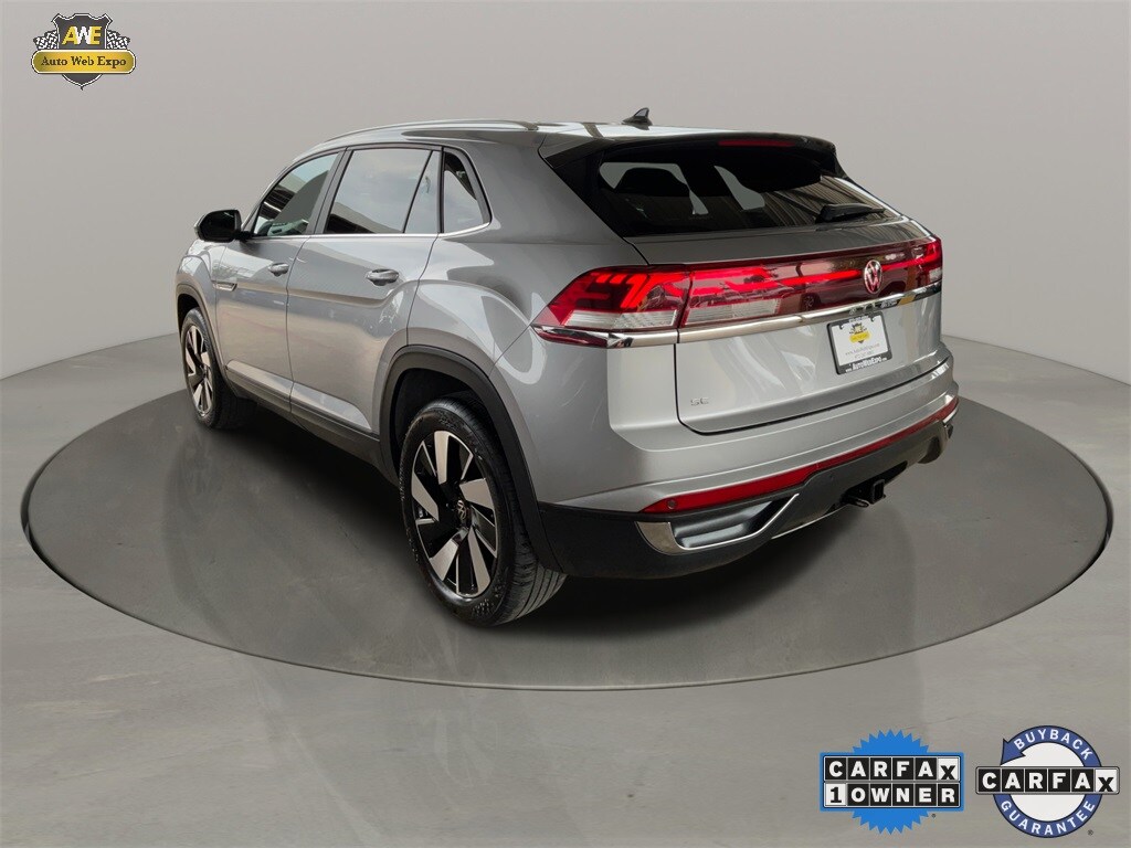 2024 Volkswagen Atlas Cross Sport SE Technology photo 4
