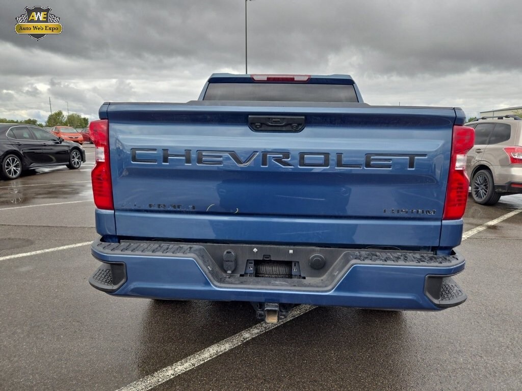 2024 Chevrolet Silverado 1500 Custom photo 4