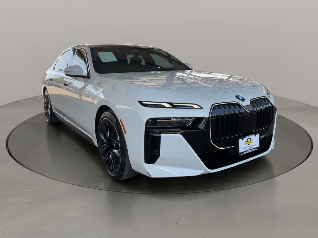 2025 BMW i7