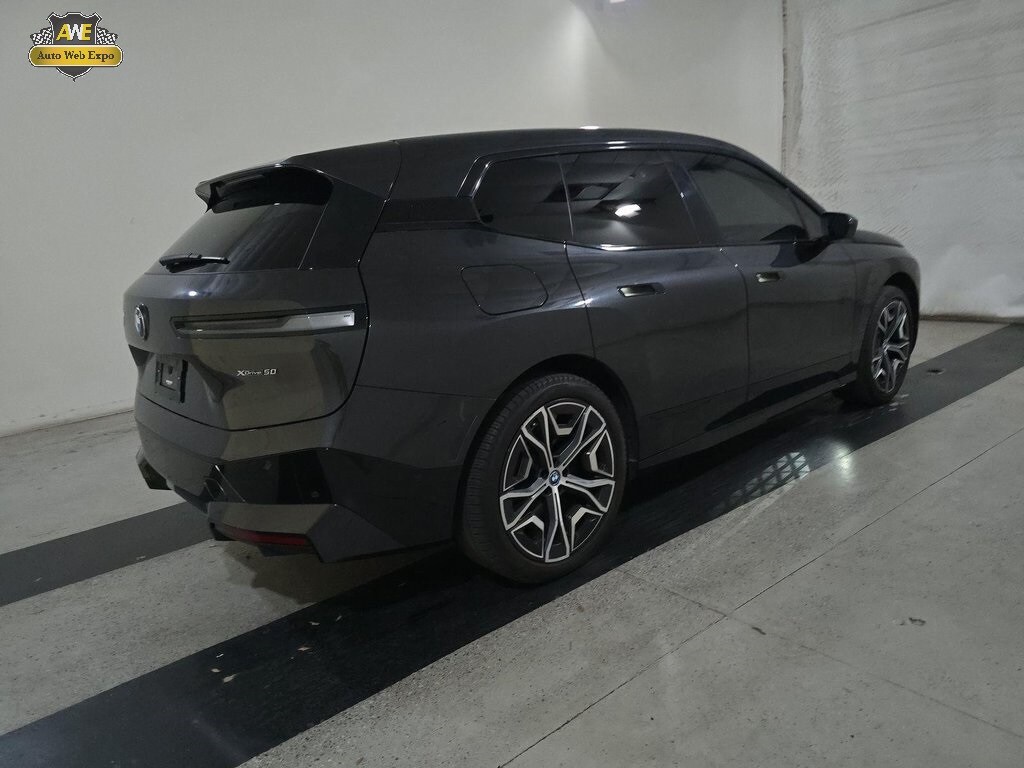 2023 Bmw iX xDrive50i photo 3