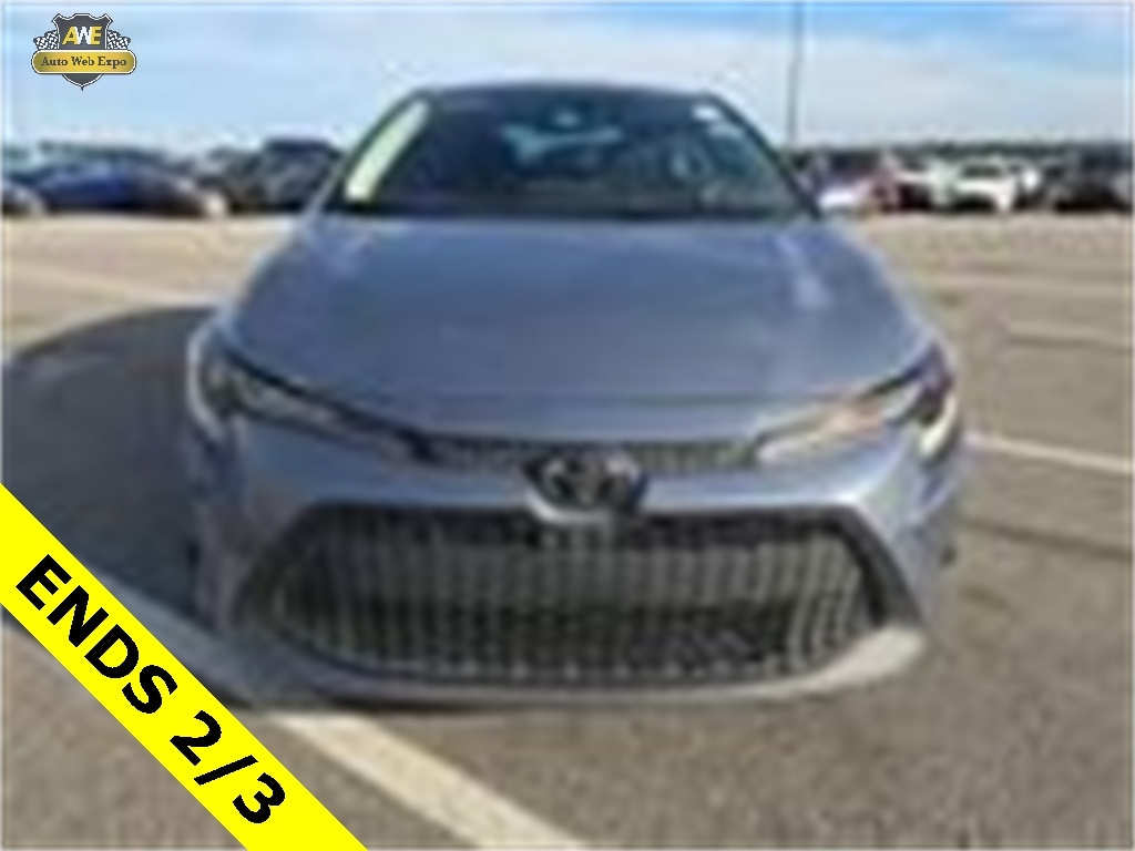 Used 2022 Toyota Corolla LE Sedan