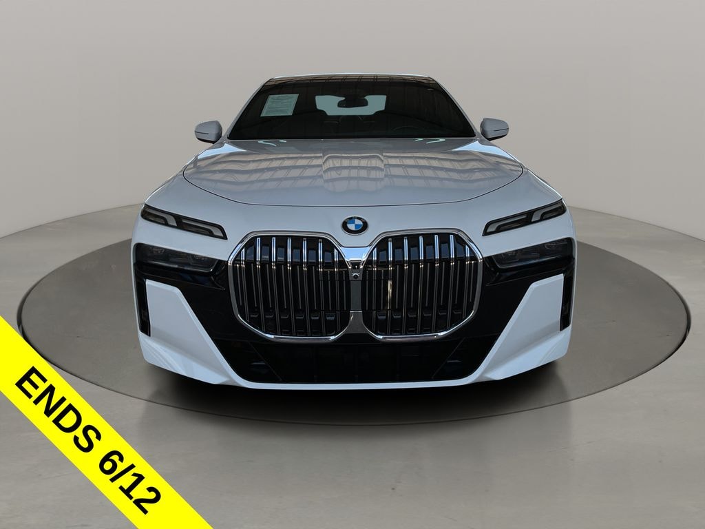 Used 2023 BMW 7 Series 760i xDrive /DRIVING ASSIST PRO /PARKING ASSIST Sedan