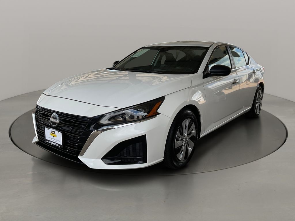 Used 2024 Nissan Altima 2.5 S Sedan