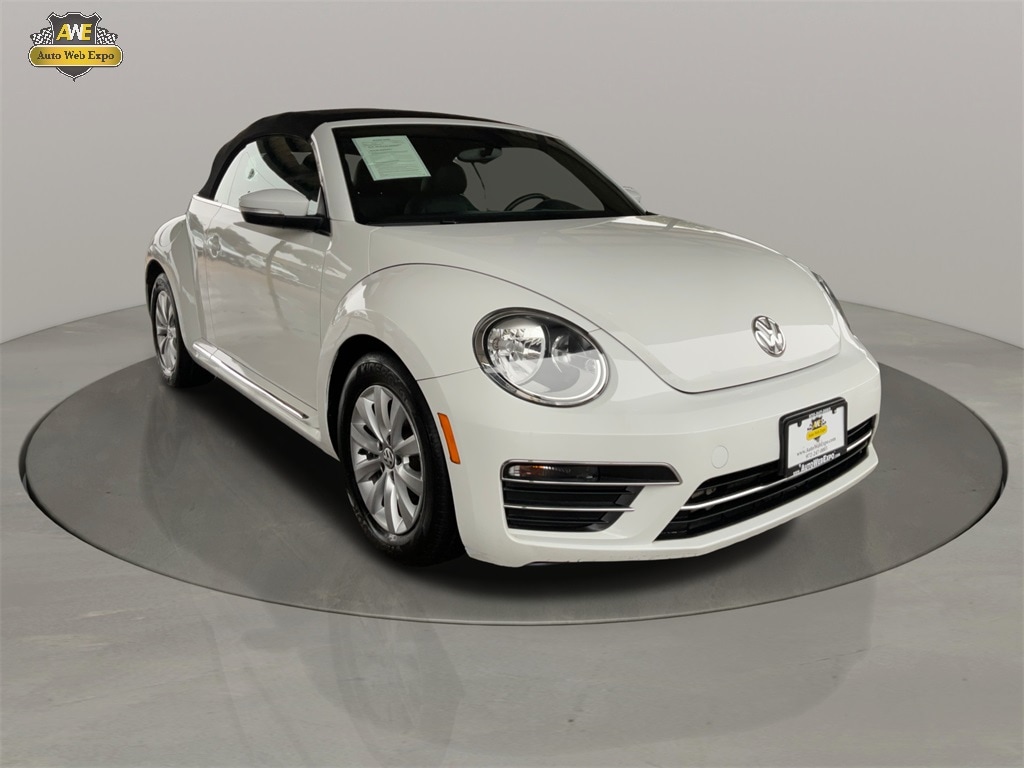 2019 Volkswagen Beetle S