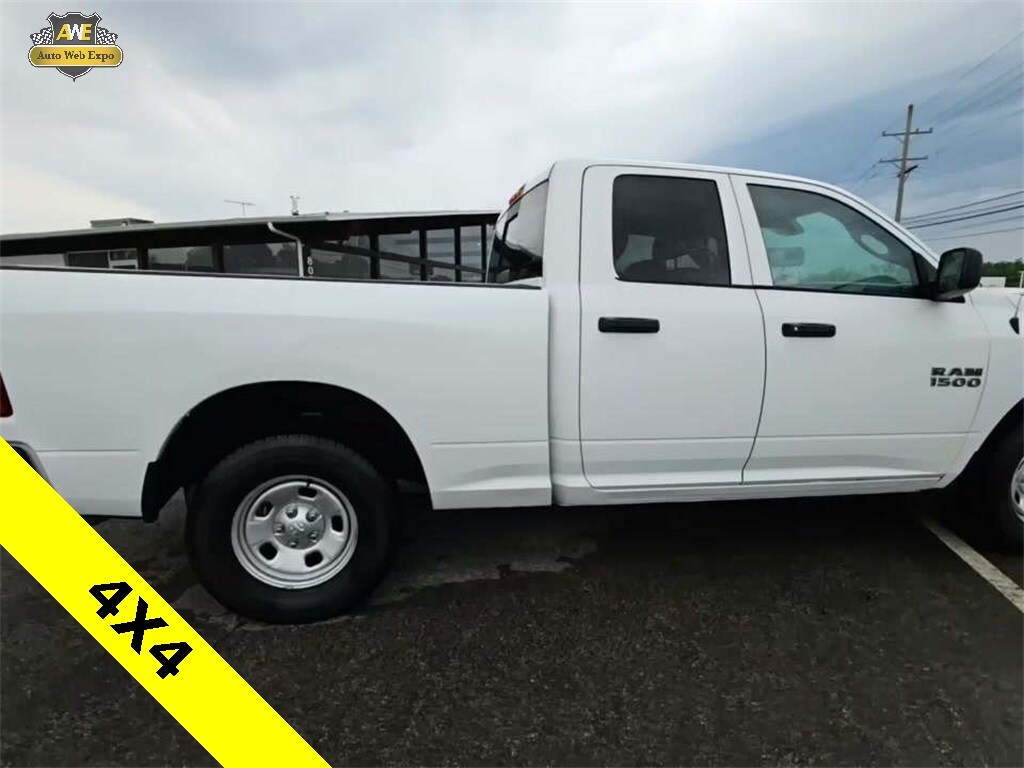 2023 Ram 1500 Classic Tradesman photo 2