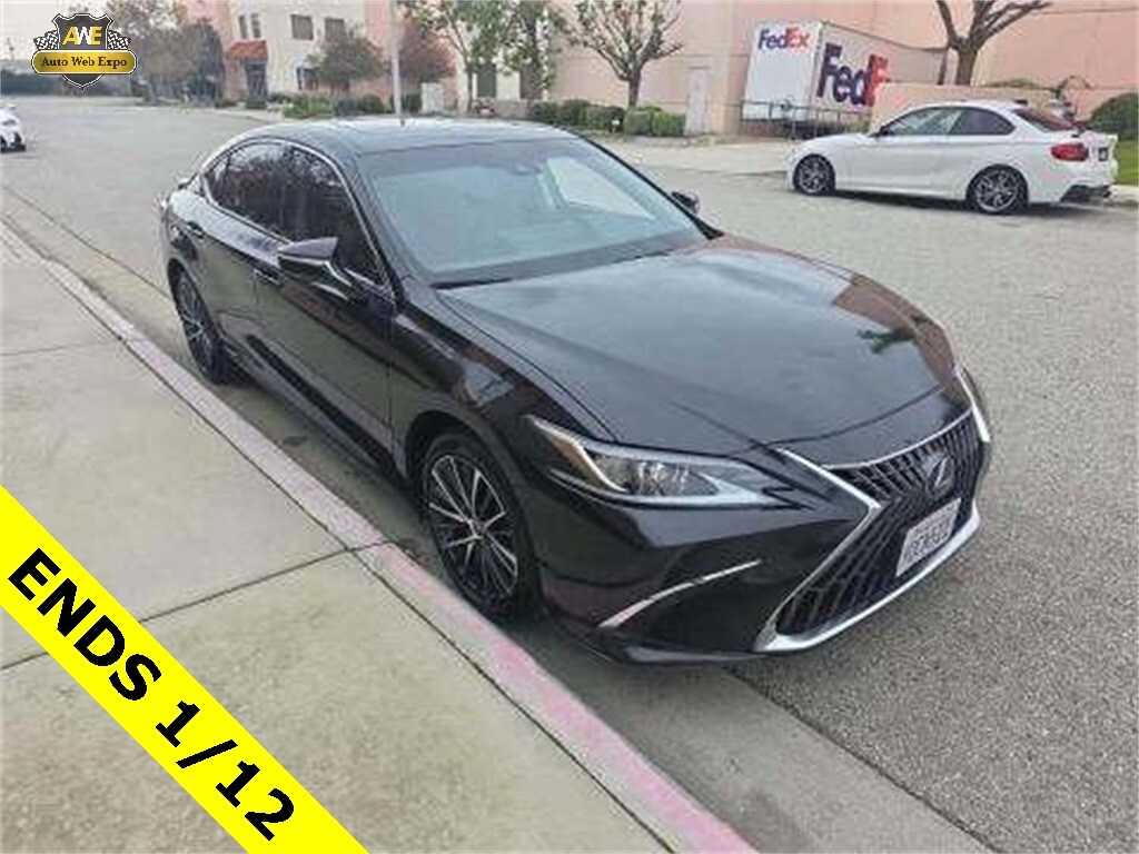 Used 2022 Lexus ES 300h Sedan