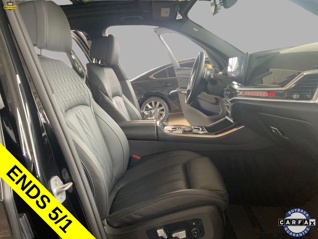 2025 BMW X5 50e - Photo 21