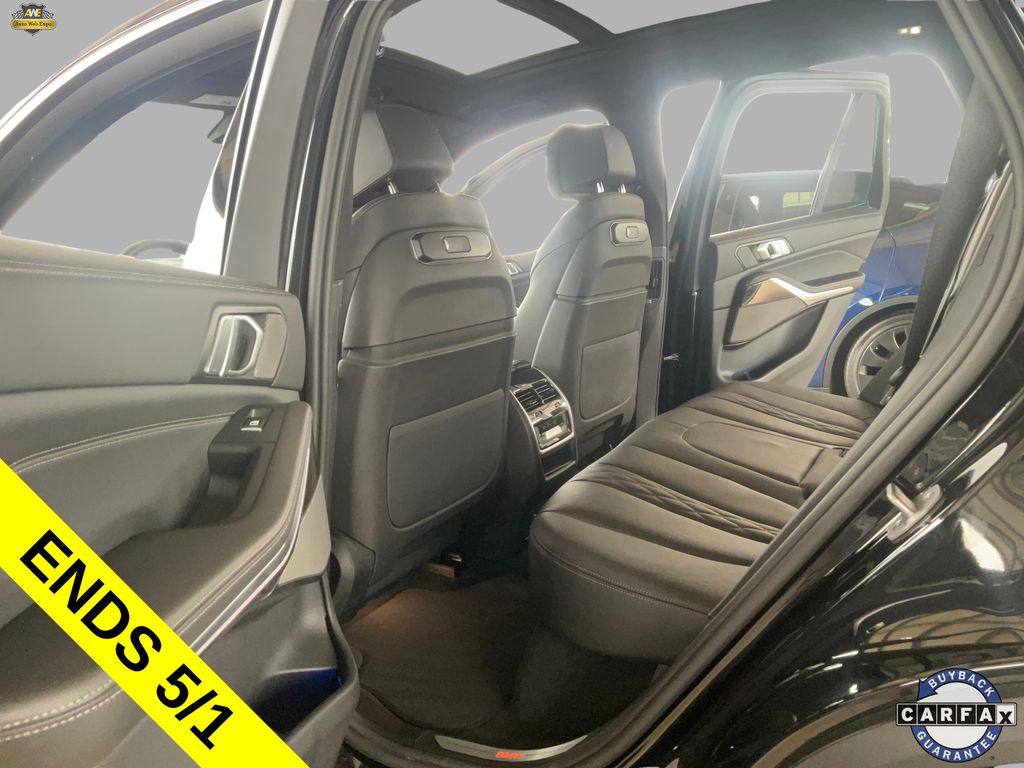 2025 BMW X5 50e - Photo 12