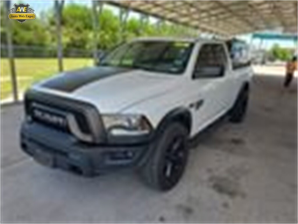 2019 Ram 1500 Classic Warlock photo 2